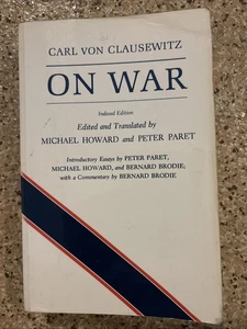 On War by Carl von Clausewitz Vintage Paperback Book History Indexed Edition - Imagen 1 de 1