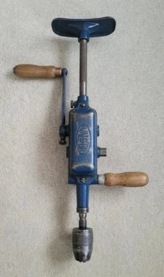 Ancienne Perceuse à Main VAL D'OR Chignole Vintage Outil Ancien - Photo 1/4