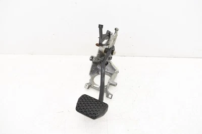 2002 BMW E39 530i Automatic Brake Pedal Assembly OEM KW63 - Image 1 of 4