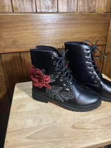 Joki Stiefel verziert Rosen Tropic 248. Größe 9 - Bild 1 von 6
