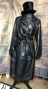 Cooler Kunstleder Mantel Von Reserved #retrofashion - Bild 1 von 9
