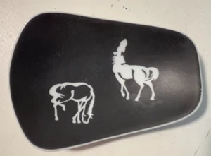Plato de baratija moderno de mediados de siglo porcelana negro blanco silueta de caballo Otagiri - Imagen 1 de 4