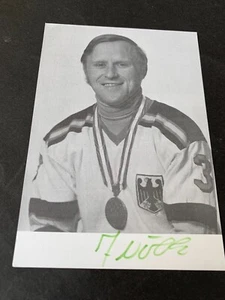 JOSEF VÖLK Olympiabronze 1976 Eishockey signed seltene Autogrammkarte 10x15 - Bild 1 von 1