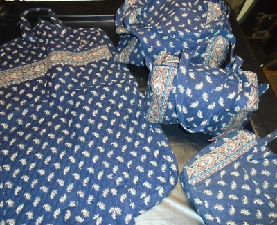 RETIRED 1991 VINTAGE VERA BRADLEY NAVY 4 PIECE LUGGAGE SET - Image 1 of 4
