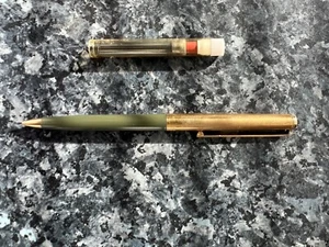 Vintage 1970's Papermate MKIV Mech. pencil. Electro gold plated top & green bott - Picture 1 of 4