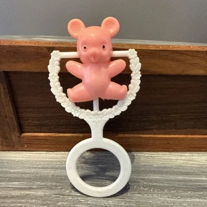 Vintage Baby Rassel rosa und weiß Bär Kunststoff 60er Jahre - Bild 1 von 8