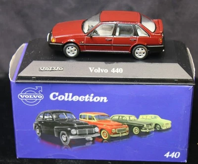 Volvo 440 GLT Red 1:43 Diecast Atlas Volvo Collection Mint in Box - Image 1 of 4