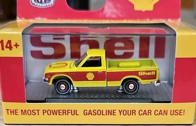 M2 Machines Auto-Thentics Series 99 : Shell 1977 Datsun Pickup Truck R99 - Image 1 of 4
