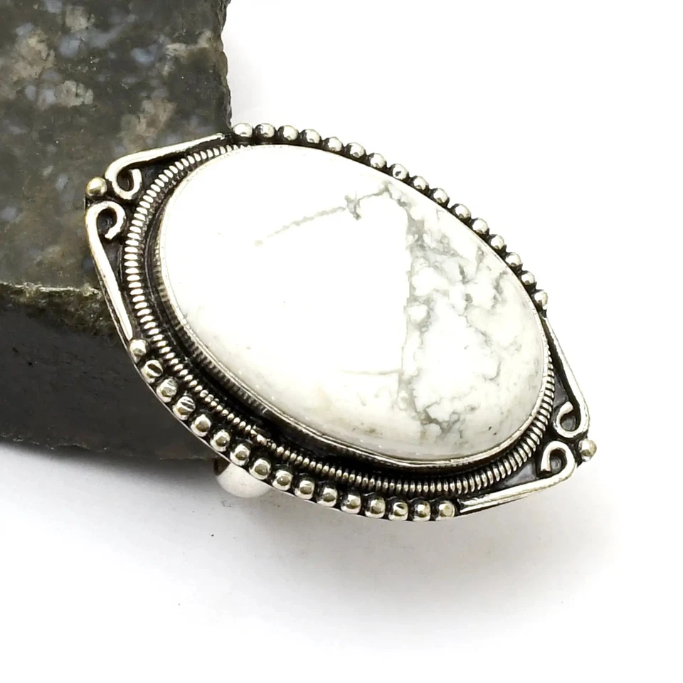 Anillo Howlita Piedras Preciosas Étnico Hecho a Mano Joyería Para Año Nuevo EE. UU. Talla-6 AR 38311 Foto 1 de 1