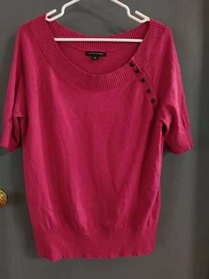 Camisa Top Banana Republic Para Mujer XL Granate Elástica Pullover Acento Botones Foto 1 de 4