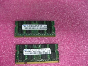 LOT 2 Samsung M470T2953EZ31GB-CE6 1GB 2RX8 PC2 5300S - Picture 1 of 2