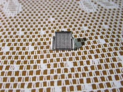 55Y Politoys M 598 Italia 1:43 Radiatore Originale Per Alpine Renault 3L - Immagine 1 di 4