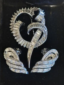 VINTAGE MARCEL BOUCHER RHODIUM PLATED CRYSTAL BROOCH AND EARRINGS MARRIED SET - Picture 1 of 15