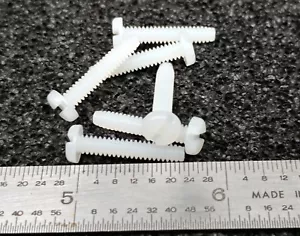 FESSURA TESTA PADELLA VITE 6-32 X 3/4" NYLON PLASTICA - 100 pezzi - Foto 1 di 1