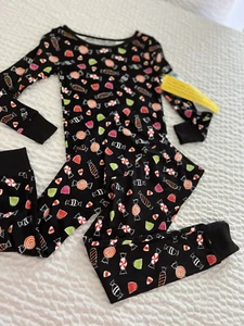 NWT 2 Piece Unisex Halloween Pajama Sleep Set, Multicolored Size 4 Fun & Comfy* - Picture 1 of 4