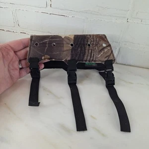 Tarantula 3 Strap Armguard Mossy Oak BreakUp - Picture 1 of 4