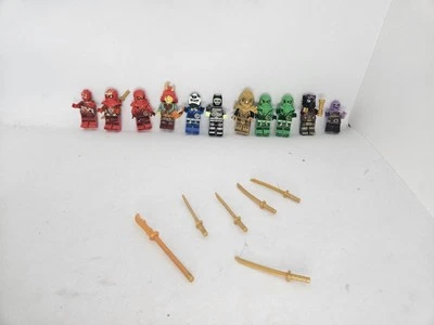 LOTE DE 11 minifiguras LEGO NINJAGO Kai, Lloyd, Bone Warrior, Wyldfire, Lord Ras  - Imagem 1 de 4