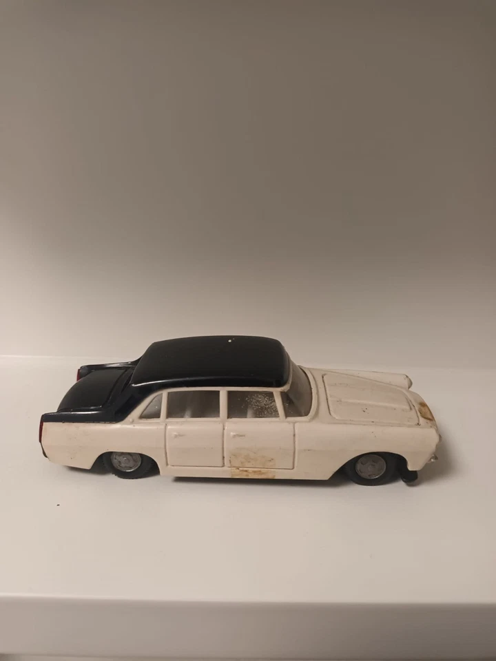 Lancia Flaminia Politoys No Mebetoys Mercury Burago Polistil Hot Wheels Solido - Immagine 1 di 4