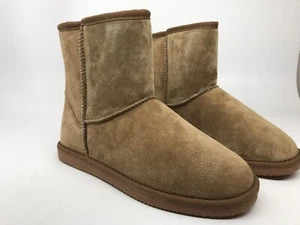 LAMO Classic Women's Winter Suede Round Toe 6" Boots Size 8 Chestnut NEW - Picture 1 of 8