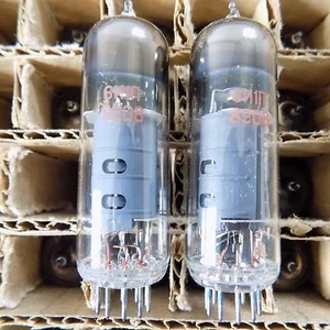 1x 6I 1P TRIODE HEPTODE TUBES ECH81 6AJ8 NOS 6И1П - Picture 1 of 3
