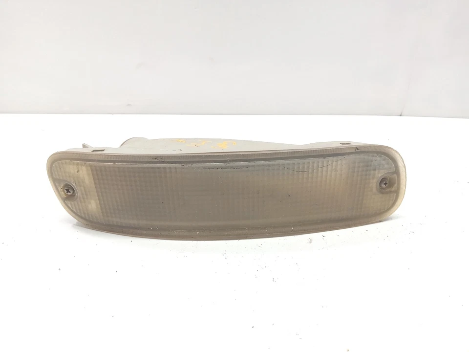 92-93 CHEVROLET GEO STORM LUZ INTERMITENTE DELANTERA DERECHA OEM, 116-58283R Foto 1 de 4