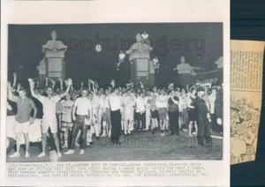 1963 Press Photo Brown University Students on College Hill 1960s - Bild 1 von 2