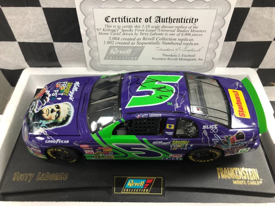 TERRY LABONTE #5 KELLOGGS SPOOKY FROOT LOOPS 1997 1:18 REVELL *AUTOGRAPHED* - Image 1 of 4