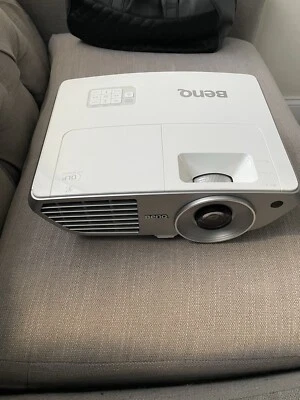BENQ EP5920 Digital Projector Full 1080p DLP - Image 1 of 3