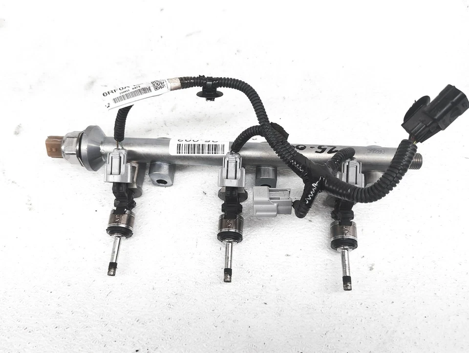 2021-2024 Nissan Rogue Engine Gas Fuel Rail W/Injectors + Harness *1.5T Fwd - Image 1 of 4