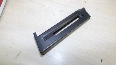 Cargador original Beretta modelo 87,22 LR 8 Rd fabricante de equipos originales de fábrica (lote F) Foto 1 de 4