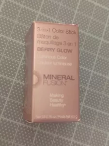 Mineral Fusion - 3-in-1 Color Stick Berry Glow 0.16 Oz - Picture 1 of 2