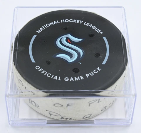 SEATTLE KRAKEN GAME USED PUCK 10/15/22 V. VEGAS GOLDEN KNIGHTS 22-23 HOME OPENER Cover