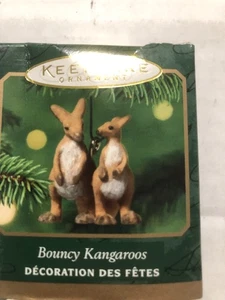 Hallmark Keepsake NOAH'S ARK Bouncy Kangaroos MINIATURE Ornament 2001 Christmas - Picture 1 of 3