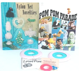 Pom Pom Desfile Animales Patrón con Pom-Pom Fabricantes de Plástico ~ LOTE de Artesanías de Red de Tul - Imagen 1 de 11