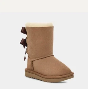 Botas UGG T Bailey Bow II Castaño Reino Unido 11 PVP £130 - Imagen 1 de 14