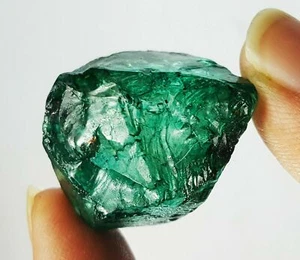 76.40 Ct Loose Gemstone Natural Emerald Rough Certified - Picture 1 of 4