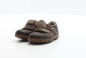 Clarks Boys Brown Faux Leather Trainer Casual UK 3 - Picture 1 of 12