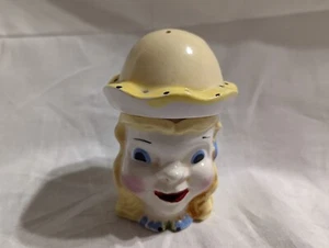 Salt Shaker, Unbranded, Unknown Origin - PRE-OWNED - Picture 1 of 9