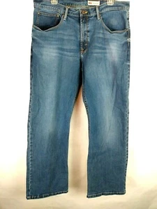 EUC Herren Wrangler Relaxed Boot Cut Jeans Gr. 34/30 - Bild 1 von 10