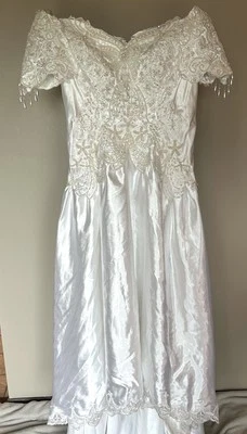 Vtg Bonny Wedding Dress Embroidered  Sequins & Beaded Pearls w/ Attached Train - Image 1 of 4