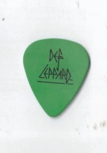 Def Leppard 1999 Euphoria concert tour Phil Collen signature Guitar Pick - Picture 1 of 2