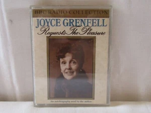 2 CASSETTE AUDIO BOOK JOYCE GRENFELL REQUESTS THE PLEASURE. - Foto 1 di 2