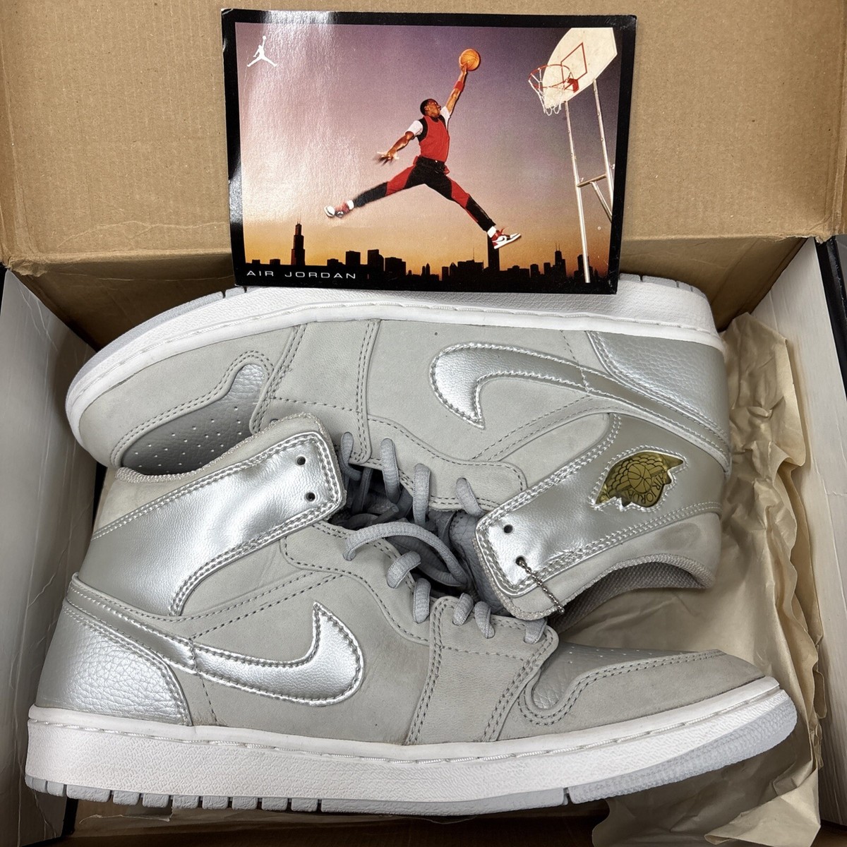 Jordan 1 Retro + 2001 Neutral Grey for Sale | Authenticity Jordan 1 Retro + 2001 Neutral Grey for Sale | Authenticity