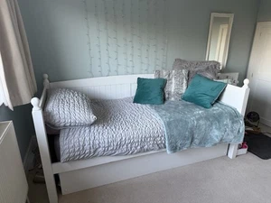 Single Trundel Bed With Two mattresses - Picture 1 of 5
