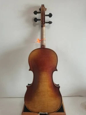 Master 4/4 violin Stradi model Flamed maple back spruce top hand carved K3836 - Image 1 of 4