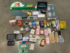 Lote grande de alimentos y algunos accesorios de tienda de mini marcas - Imagen 1 de 6