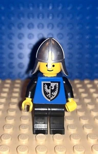 Lego Minifigur Cas099 Black Falcon Knights - Bild 1 von 3