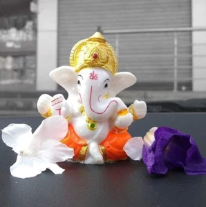 Ganesh Idol pour tableau de bord de voiture - statue hindoue de Ganesha dieu éléphant - Seigneur Ganpati - Photo 1/4