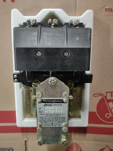 Westinghouse Life-Line - cat. # 15825K2CNNA Magnetic Contactor - 7.5 HP MAX - Picture 1 of 6