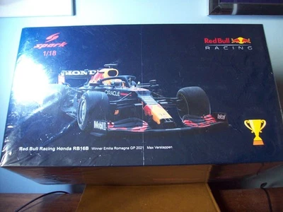 1/18 SPARK 18S582 RED BULL RB16B WIN EMILIA ROMAGNA 2021 CHAMPION MAX VERSTAPPEN - Image 1 of 4